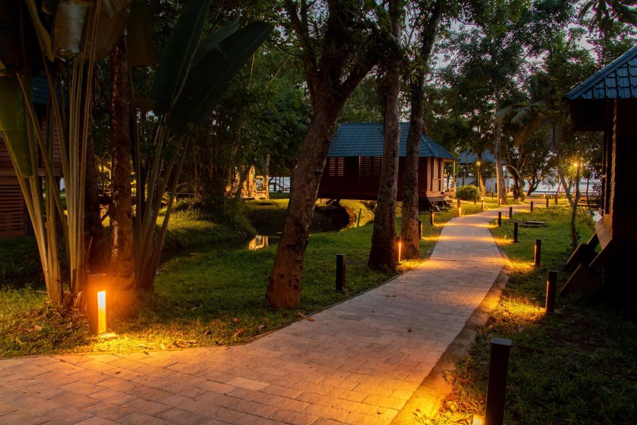 Water Scapes Otel Kumarakom Dış mekan fotoğraf