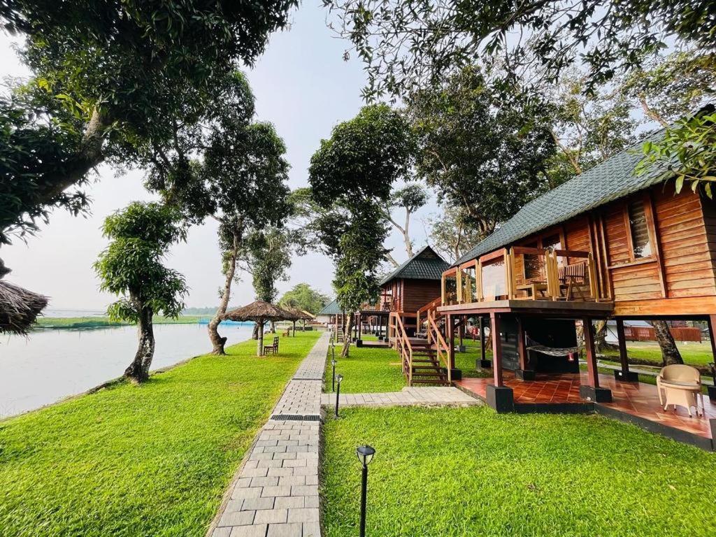 Water Scapes Otel Kumarakom Dış mekan fotoğraf